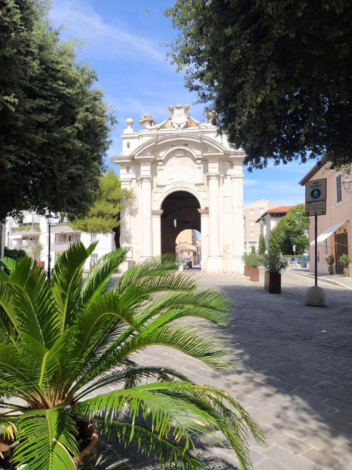 Casa Lambertina Apartment Senigallia Luaran gambar